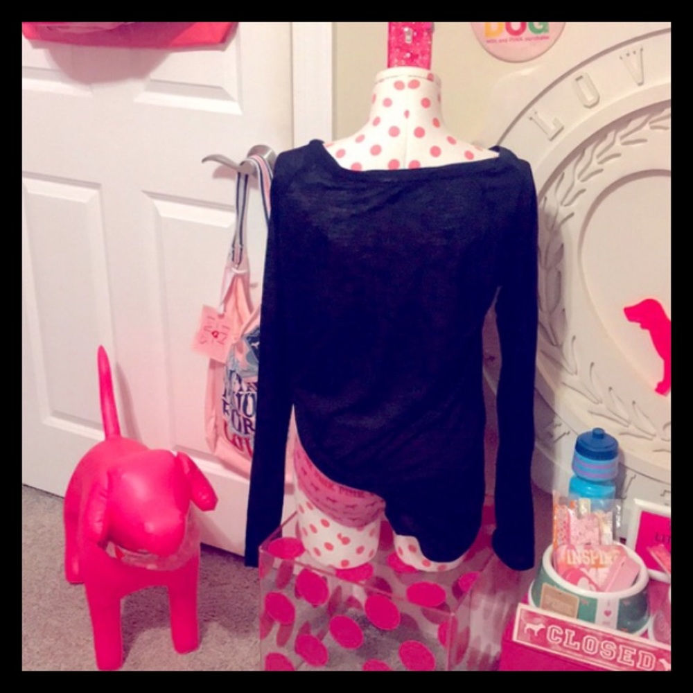 💕PINK VS “I💓YOU, I💓ME, I💓PINK” Sleep Shirt💕 - Picture 4 of 7